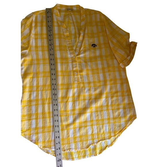 UG Apparel Yellow & White Plaid V Neck Tunic L 100% Cotton Iowa Hawkeyes Logo - Picture 7 of 7